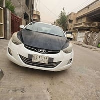ضررها موضح بالصور البنيد ما مصبوغ وضربة بالجاملغ الخلفي والسونار موجود...