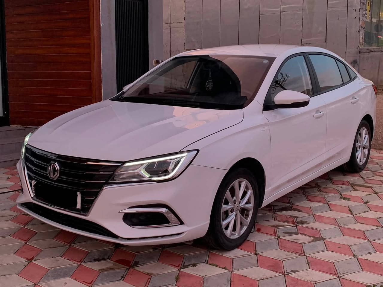 MG 5 2024
Standard plus

لید پێش و دوا
سوکان ڤۆلیۆم تحدید سرعە
شاشە گەورە کار پلەی

ڕەنگی سپی
دوو پارچە بۆیاخ 
یەک پەڵە سارد
٧٨ ھەزار ڕۆشتووە

بێ مەسرەف

نرخی ٩٤ وەرەقە
94$ 

سلێمانی / ***********
