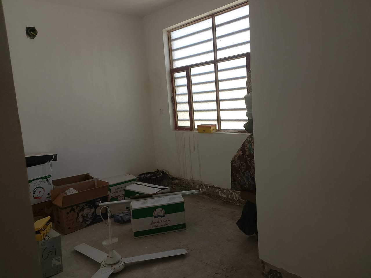 سلام عليكم عندي بيت 50م طابقين كامل فقط نقص كاشي طابق ثاني وشتايكر سطح بملالي بنزال الاسواق قدوري نوع القعار مناضفه اوقاف شاطئ تاجي الطي قرب سيطرة سنجيل سعره ب80بي مجال بسيط للطيبين رقمي واتساب ***********
