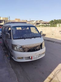 اسلام عليكم فتون ٢٠٠٩ مصفره هيئه وغرمات سعرهه ٥٥ وبيهه مجال بصيط.للستف...