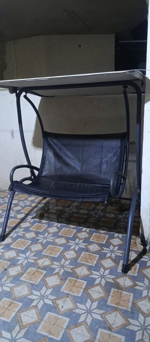 السلام عليكم متاح هذه المرجوحه للبيع المكان حله حي الجزائر رقم للسفتفسارب100وبيهة مجال حك الجية
 ***********
