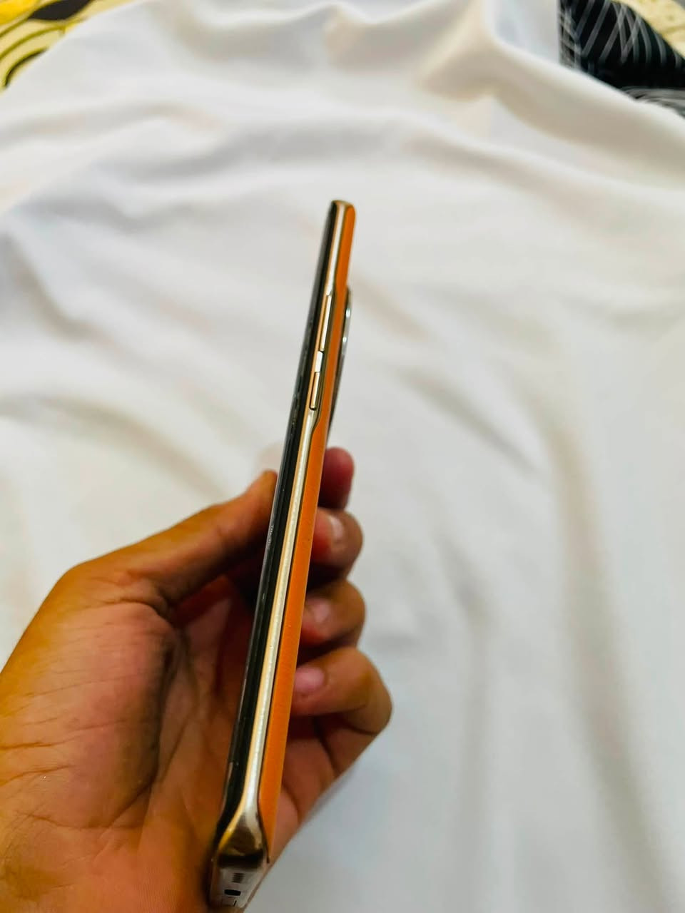 هونر اكس 9c جهاز فول نضافه بلادي مامفتوح ذاكره 256 رام 12 بطاريه 6600 سعره 350 قفل
كامل ملحقات
