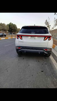 تکسون مودێل ٢٠٢٢ مەنەفێست ئەسلی وە پاکانەی سورانی بو کراوە سەیارەکە جا...
