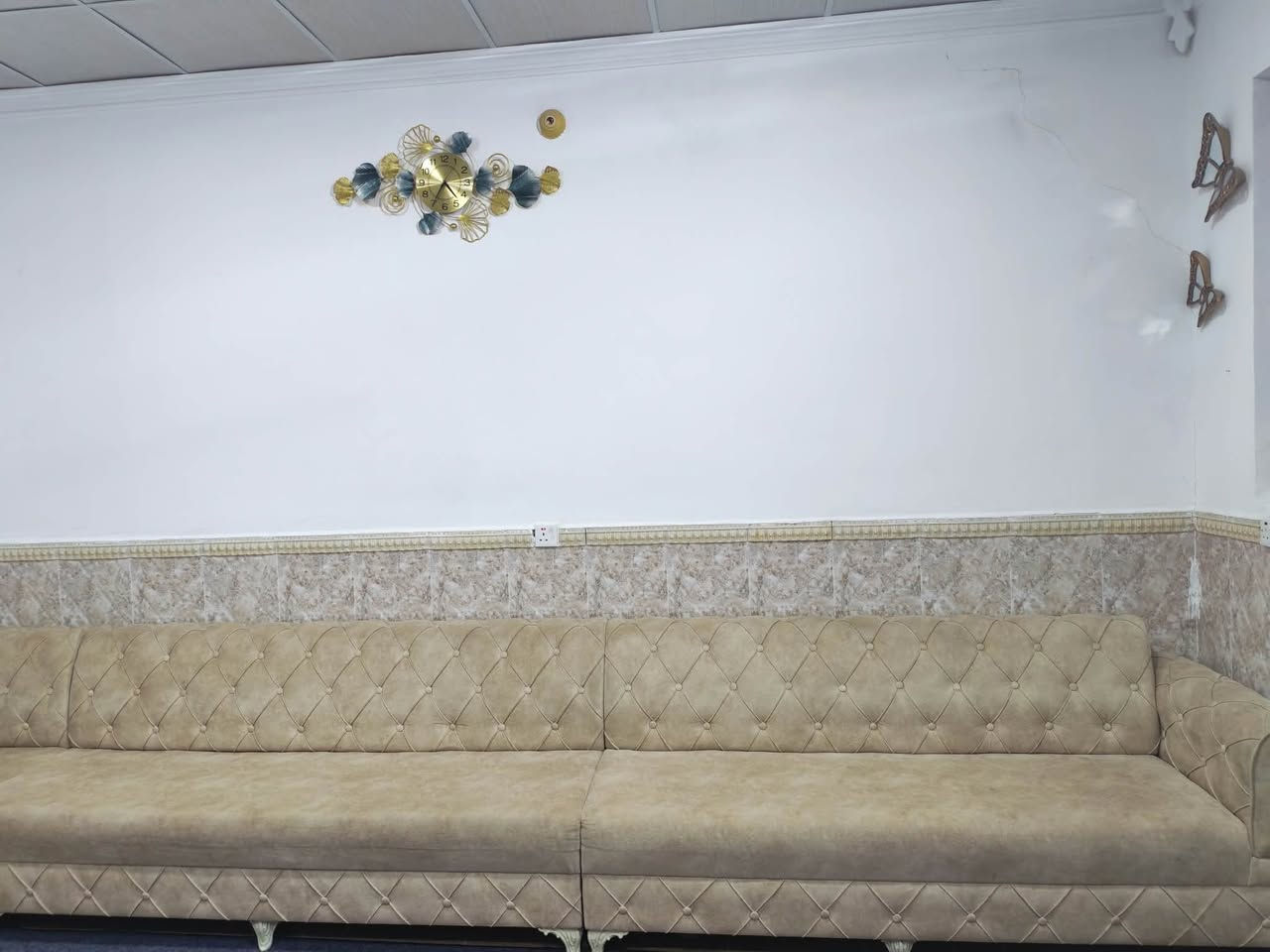 كنب • ١٠قطع • يدوي
