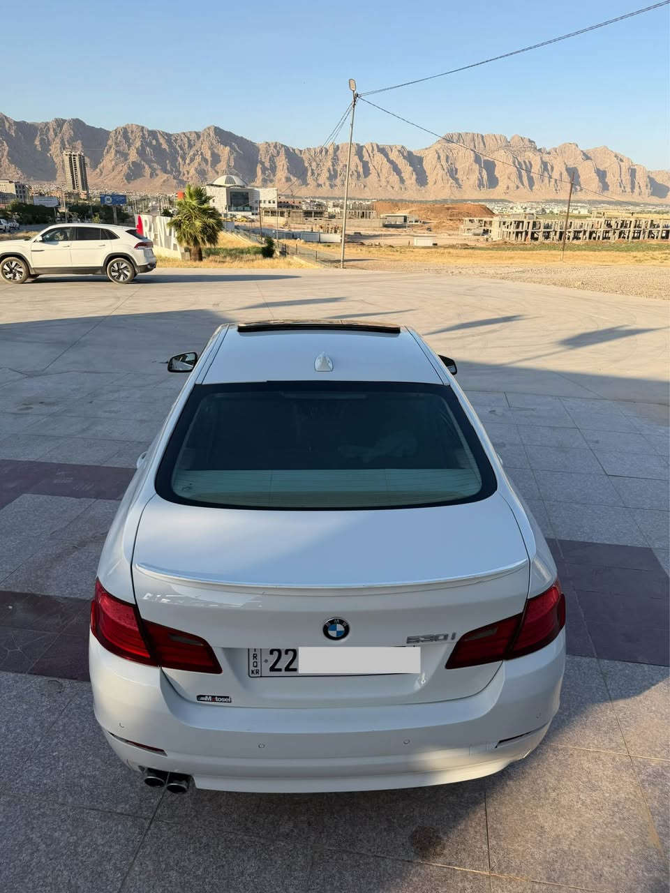 BMW F10 2013 
530i
‎شەریکە عروش خلیجی 
‎مۆدیل  2013
‎مەکینە 6 پستن
*****************
‎مواصفات سيارة
‎سلايد
‎بصمە
‎ ٥ پەردە
M سوکان 
‎كوشن جلد زەرد 
‎کوشین کەرەبای
‎كاميرا صندوق 
‎شاشة 
‎مۆدی 
sport 
Sport plus
‎ زۆر مواسەفاتی تر
******************
‎مەکینە بەشەرت
‎گێڕ بەشەرت
‎حدادی بەشەرت 
‎تخم تایە تازە
‎تبريد سارد
‎سنوي نوێ
‎فحص و هزه نوێ
********************

‎شوێن سيارة ڕانیە  
*********** رانية, السليمانية
