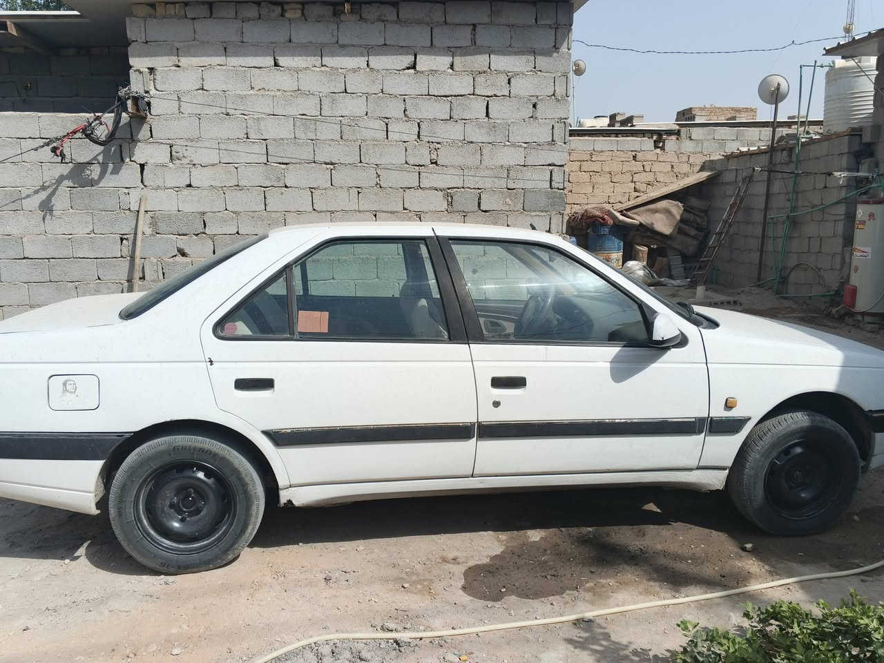 بيجو 405 • ٢٠١٤ • كربلاء