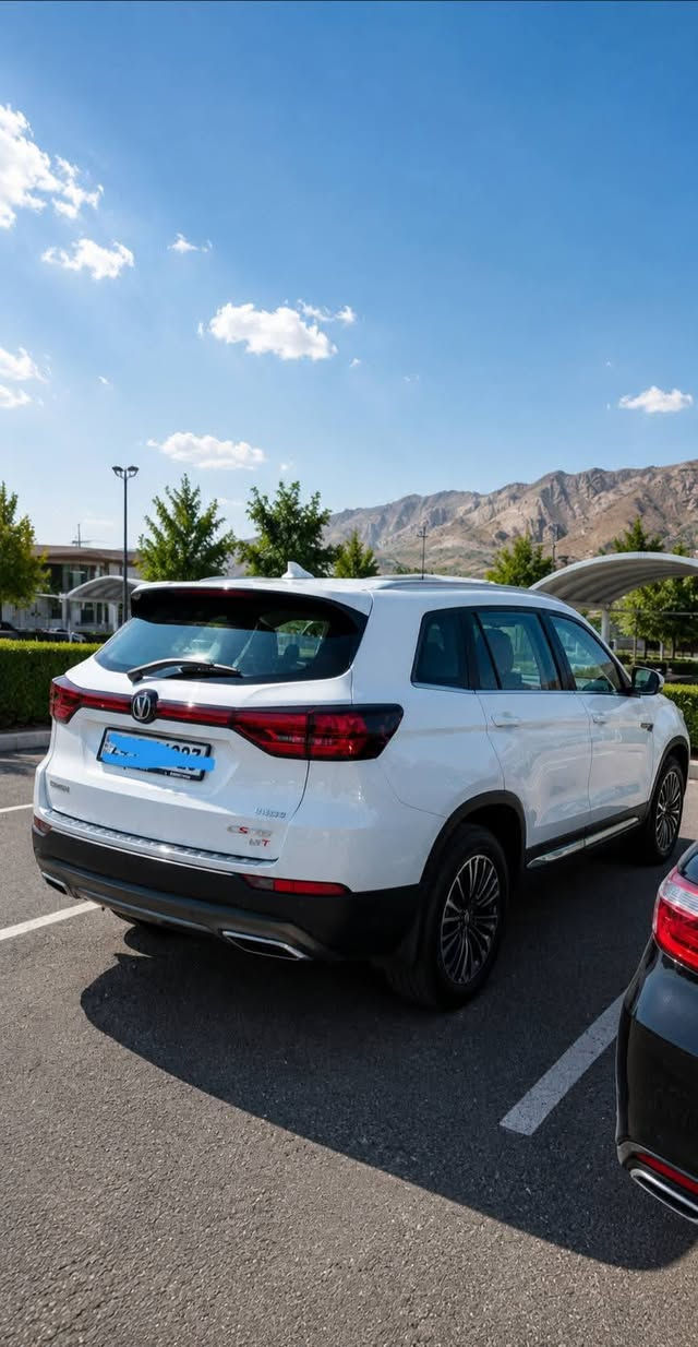شانجان CS75 موديل 2019 . فئة بلاتينيوم 
فول مواصفات السعر بلاش البلاش.. بيها تقريباً ثلاث قطع هي اقل بس أنا اعطيك ثلاث قطع صبغ.بدون دواخل.. سيارة حلوة وجاهزة. للجناية محرك مفتوح.. معمر جديد.. كله أصلي.غراضة . رقم جديد هزة فحص براد جديد... شرط التحويل.. للمزيد تواصل واتس آب موجود أيضا *********** مكان السيارة الموصل
