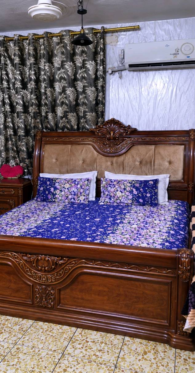 غرفة نوم صاج تركي خشب ثقيل