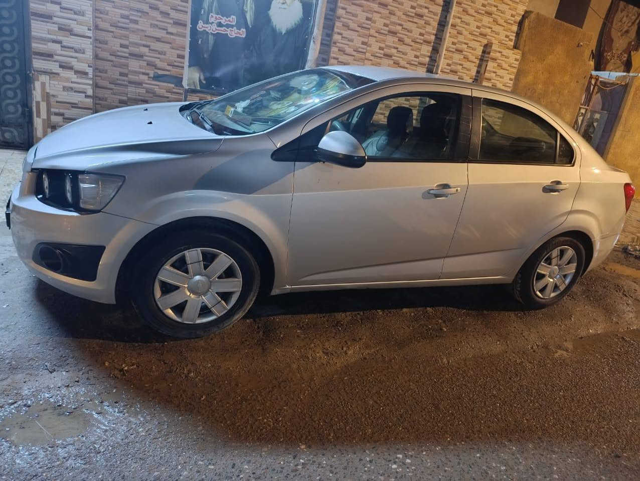 سيارة شوفليت سونك موديل٢٠١٣ مكينه وكير كورلا البدي مكفول ماعده طخه بلباب العبري تبريد شغال سنويه تنتهي ب٢٠٢٨ راعيها يريد تحويل السعر ٦٥وبيها مجال الاتصال ***********وات
