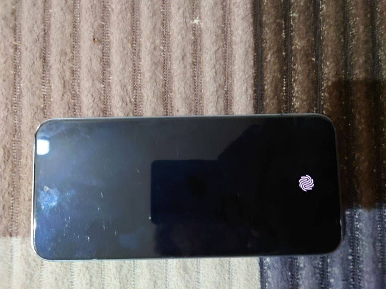 انفنكس gt30 pro
ذاكره 256
رام 12+12
الجهاز شبه جديد نضيف مابي فطر
ويا ملحقاته كارتونه وشاحنه وكفر 
مكاني بغداد الزعفرانيه
 سعر 300 الف
***********
