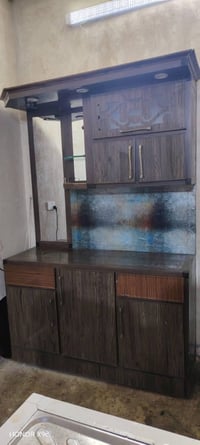 كاونتر مستخدم نضيف تفصال الامنيوم مو سوكي عنوان شعب اكو توصيل 07729836...