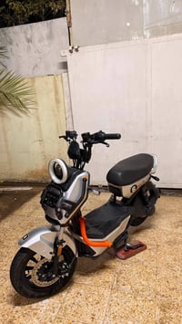 دراجة X51 • نضيفه • بطاريات جديدة