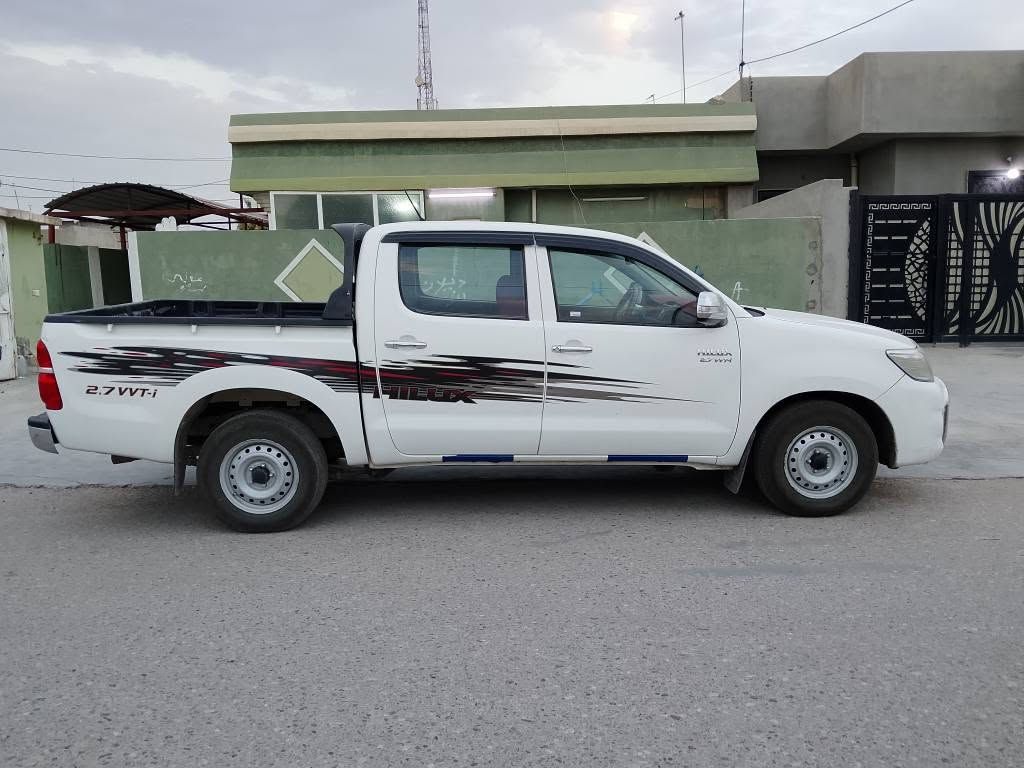 TOYOTA HILUX 2012
موديل 2012 صورة صونر موجود 
بيها بطاقة بنزين 
سنوية و رقم جديد لحد 2028 بأسمي 
محرك قبغ مفتوح 
كير و محرك و تبريد بشرط بدون صرف و بخار
تاخم تاير جديد 
تاخم صدر كلة جديد 
مكان كركوك 
للستفسار 
*********** 
واتسأب كركوك, العراق
