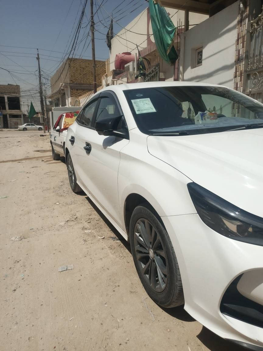 Mg5  كفالة 
عامة السيارة ماشية 5200
رقم للتواصل ***********
موديل 2025
ترهم مراوس اب نيسان صني النجف, العراق
