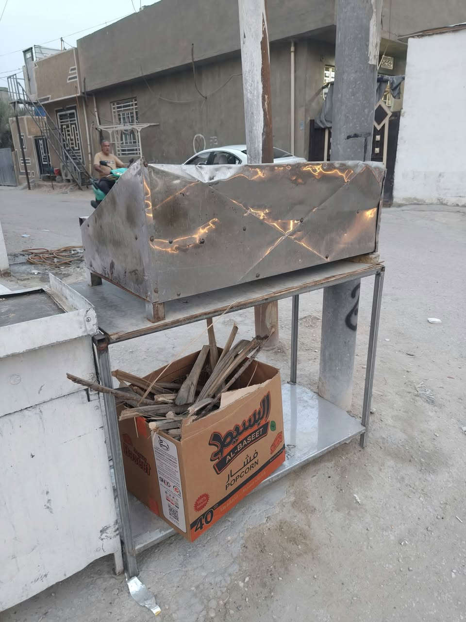 اغراض مطعم • جديدة • سعر خاص