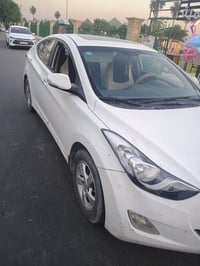 سيارة الالنترا موديل ٢٠١٤ خليجي مكينه ١٨٠٠ دوش بيها طخات خفيفه سعر ١٠٤...