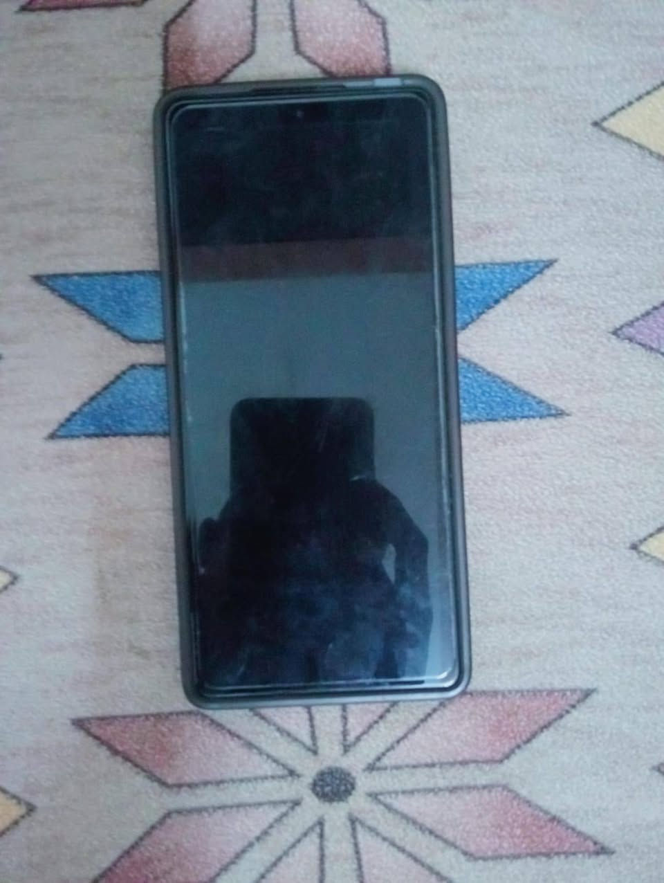 السلام عليكم جهاز TECNO POVA 6 Pro 5G مستعمل  للبيع نضيف مابي عطل غراضة كاملة 
 70 واط 
سعرة 210 وبي مجاب 
مكان بغداد
 الاستفسار ***********
