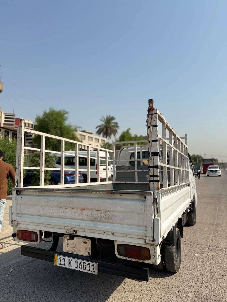 سلام عليكم كيا بنكو ام عيون موديل 2002للبيع السياره حلوة ونضيفه مامتعوبه مال بيت مكفول شاصي وكير واكسل ومكينه غرفتها نضيفه بسمي تحويل ثاني يوم سعرها 75وبي مجال لطيبين مكانها بغداد رقمي ***********
