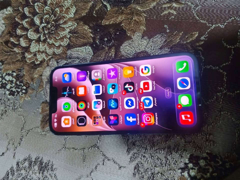 آيفون ١٣ • ١٢٨ • فيس ايدى واقف