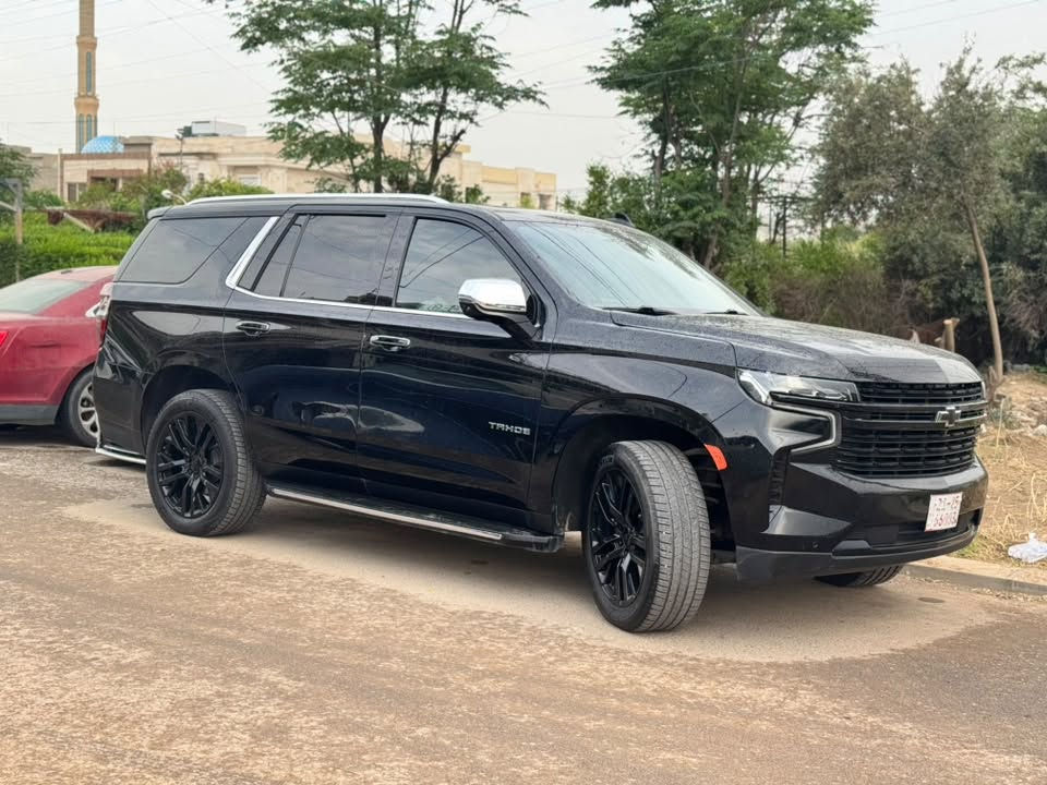 شيفروليه تاهو – Chevrolet Tahoe Premierموديل 2023 | وارد كندي فقط جاملغ امامي صفحة السايق بدون ارباك بدون دواخل 

🌍 المدينة - اربيل
رقم اربيل تحويل ثاني يوم

--------------------------- 
المواصفات
 : فول برايمر فول مواصفات 
🔹 المحرك: 5.3 لتر – V8 (8 سلندر)
:فئة Premier الأعلى
:كير أوتوماتيك 10 سرعات
:كراسي جلد فاخرة كهرباء مع ذاكرة
:تدفئة وتبريد للمقاعد الأمامية
:شاشة لمس كبيرة + عدادات ديجيتال أندرويد أوتو / آبل كار بلاي
:كاميرات 360 درجة
:رادارات ونقاط عمياء
:نظام المحافظة على المسار
:مثبت سرعة ذكي
:فتحة سقف بانوراما
:نظام صوتي فاخر Bose
:تشغيل بصمة ودخول ذكي
:صندوق خلفي كهرباء
:إضاءة LED أمامية وخلفية

عداد كيلو متر 26 الف ميل

للتواصل: ***********
***********1
