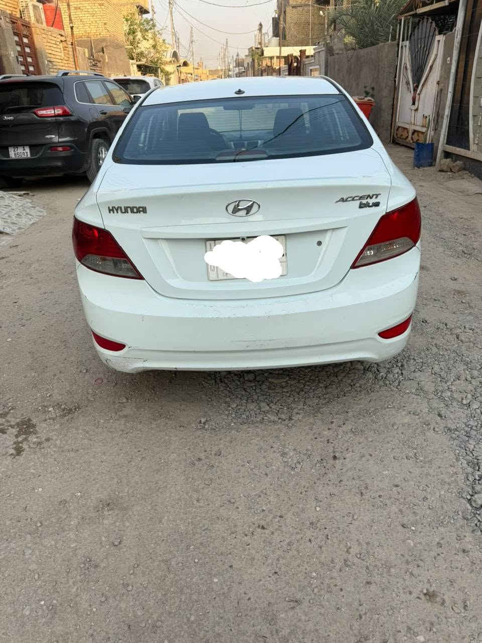 السلام عليكم 
اكسنت 2013 خليجي سيارة جاهزة محرك وكير وتبريد حدادة جاهزة تخم تاير 
مكفولة كفاله عامة عدا رشه بسيطة بخشم الجاملغ الامامي اثر طخه
مكان السيارة الناصرية 
السعر 83
***********
