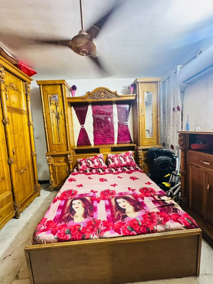 غرفة • مستخدمة قليل • بغداد