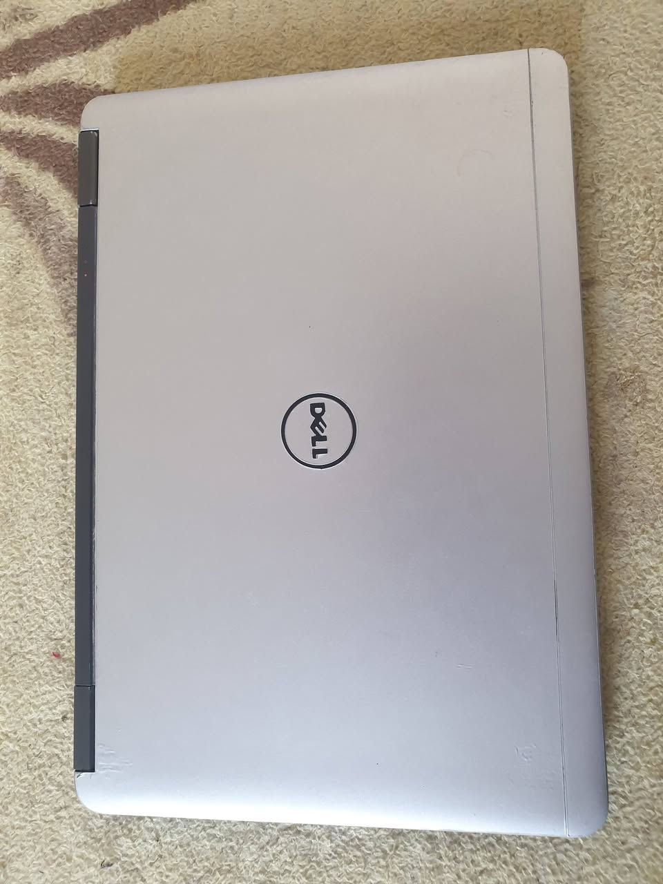 حاسبة dell للبيع حاسبة كلش حلوة و مرتبة و سريعة بالتصفح تجي بهارد اس اس دي
حاسبة كاملة مكملة 
#حاسبة DELL للبيع حاسبة كلش حلوة و مرتبة و سريعة بالتصفح تجي بهارد اس اس دي جدا سريع بالتصفح 
الي يريد حاسبة مكتبية و تشغلك برامج الوورد و الاكسل و  الطباعة هاي كلش تفيدة 
مواصفاتهة 
كور اي فايف الجيل الرابع 
رام 8 كيكا 
هارد SSD 256 جدا سريع بالتصفح 
حاسبة حلوة و مرتبة 
حجم الشاشة 11
حاسبة مكفولة من كلشي و انطي ضمان بيهة 
ملحقاتهة شاحنة و ماوس 
سعرهة 175 وبيهة مجال جدا بسيط للشراي  
للإستفسار متواجد واتساب ***********
ماسنجر متوقف عندي اعتذر ما اكدر اراسل احد و لا اكدر ارد على رسائل للتواصل على واتساب فقط متواجد

نص مكتوب في الصور:
- 9 من 10
- Ahmed
- HP EliteBook 8470w
- Device info
- Device name
- Processor
- Intel(R) Core(TM) i7-3630QM CPU @ 2.40GHz (2.40 GHz)
- Installed RAM
- 8.00 GB
- Graphics card
- AMD FirePro M2000 (1004 MB)
- Storage
- 37 GB of 466 GB used
- Device ID
- 41BA92F9-57E3-489F-8FBD-611719ACA654
- Product ID
- 00330-80000-00000-AA660
- System type
- 64-bit operating system, x64-based processor
- Pen and touch
- No pen or touch input is available for this display
- Search