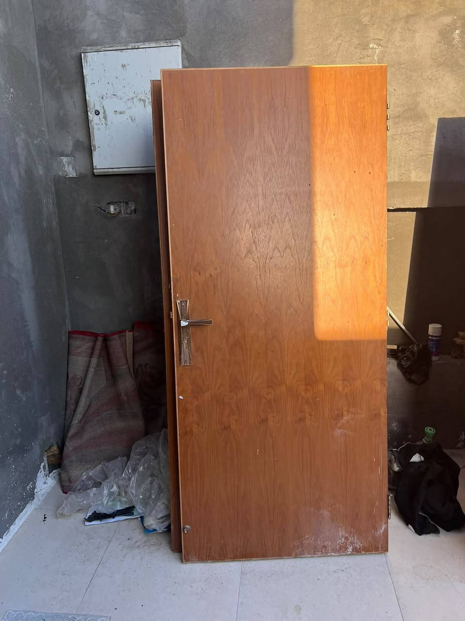 بيبيان للبيع العدد 4نضيفات فول الطول مترتين والعرض 90سعر الواحد ب75وبي مجال للشراي وهاذة رقمي ***********
