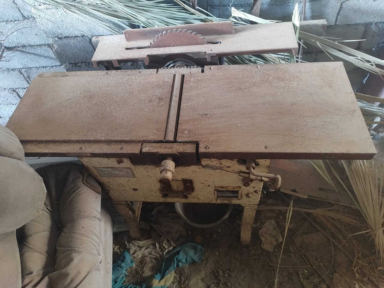 مكينة نجارة • للبيع
