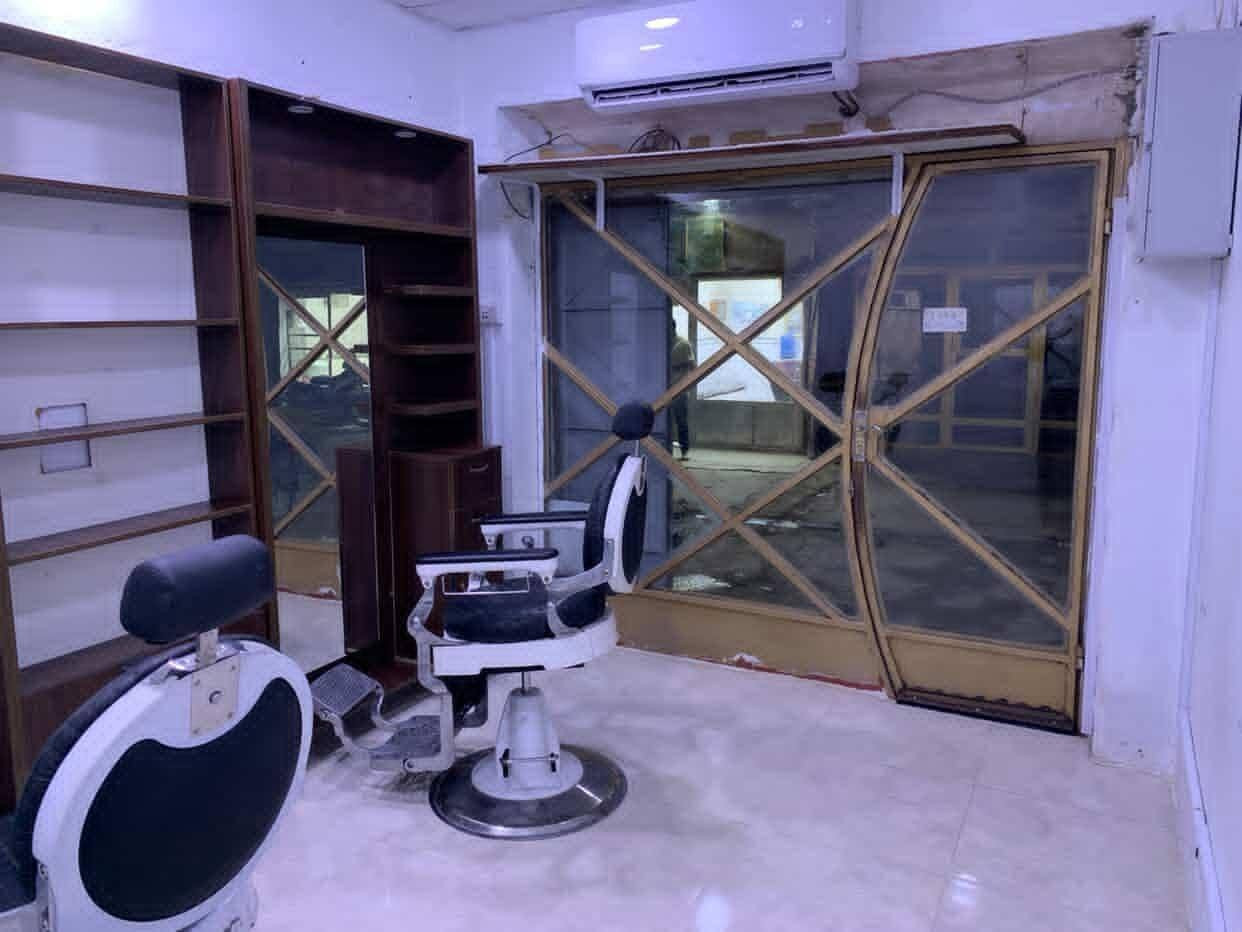 محل اصولي • كراسي حلاقة ٢ • ارضية مرمر
