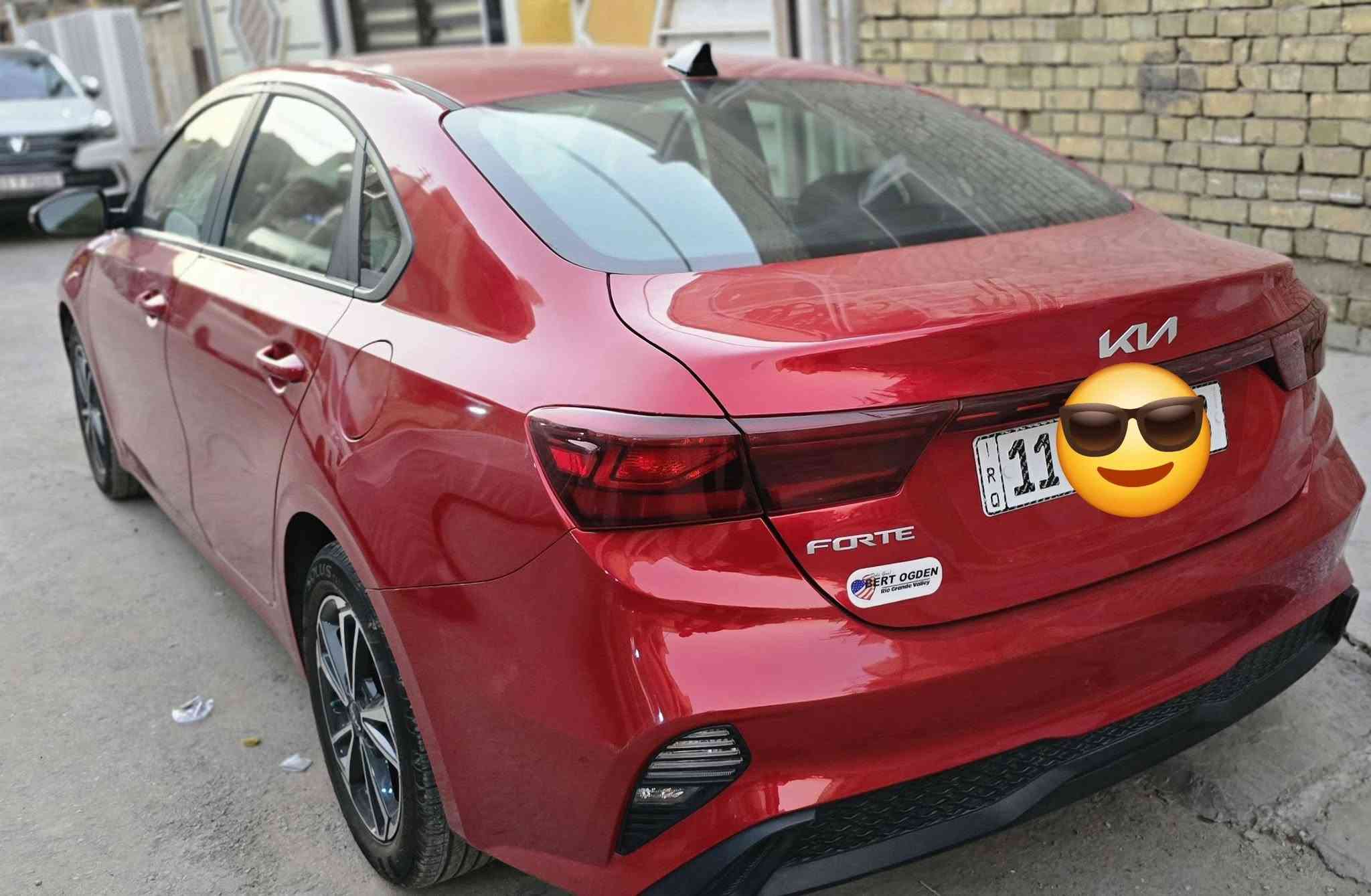سلام عليكم ‏(للبيع فقط..بدون مراوس)
كيا فورتي 2024 وارد امريكي 🇺🇸 فئة (LX)ضرر البنيدوجاملخ الأيمن صبغ بدون دواخل (صور الحادث مرفقه ضمن المنشور) 
محرك كير كلشي كفاله عدا الحادث المذكور☝️
(( ابيع على الفحص وين يعجبك افحص 👍))
رقم (بغداد) جديد هزه فحص سنويه جديده(تحويل مباشر)
السياره بحالة زيرو ماشيه (12000 ميل فقط)
محرك 2000 Doch دوش
رادارات جانبيه تحديد النقطه العمياء ⚠️
رادار خلفي تنبيه عند الرجوع‼️
رادار امامي ❗️❌
تحديد مسار/ سياقه ذاتيه 
اوتو بريك /توقف ذاتي عند الاقتراب ⛔️
اشاره بل مرايه 💡
كامره دوراه 📷
شاشه كبيره تدعم 📲Android Auto/car play
خرائط Gps 📌
فول تحكمات ستيرن 
3 انظمة قياده Sport/Normal/Smart
كروز مثبت سرعه 
ويل كب كروم 
حساس اطارات 
شاشة ظبط واعطال بل دشبول 
منافذ Usp/ Aux/ 12V
4 دسك/ مانع انزلاق/Abs
السياره جديده وجاهزه بدون اي نقص . العنوان بغداد/حي جميله/شارع خير الله..  للأتصال هذا رقمي ***********متوفر واتس اب/محمد مندلاوي.                 السعر(((152))))
