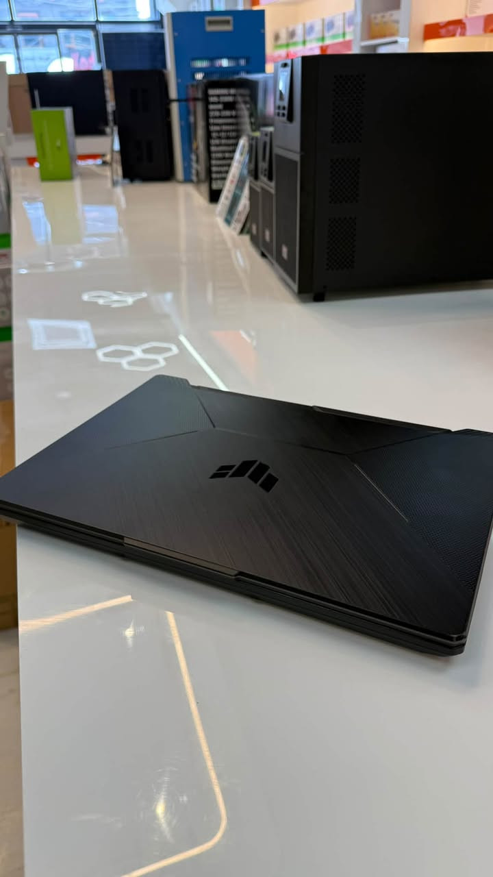 ASUS TUF • رايزن 5 • RTX 3050