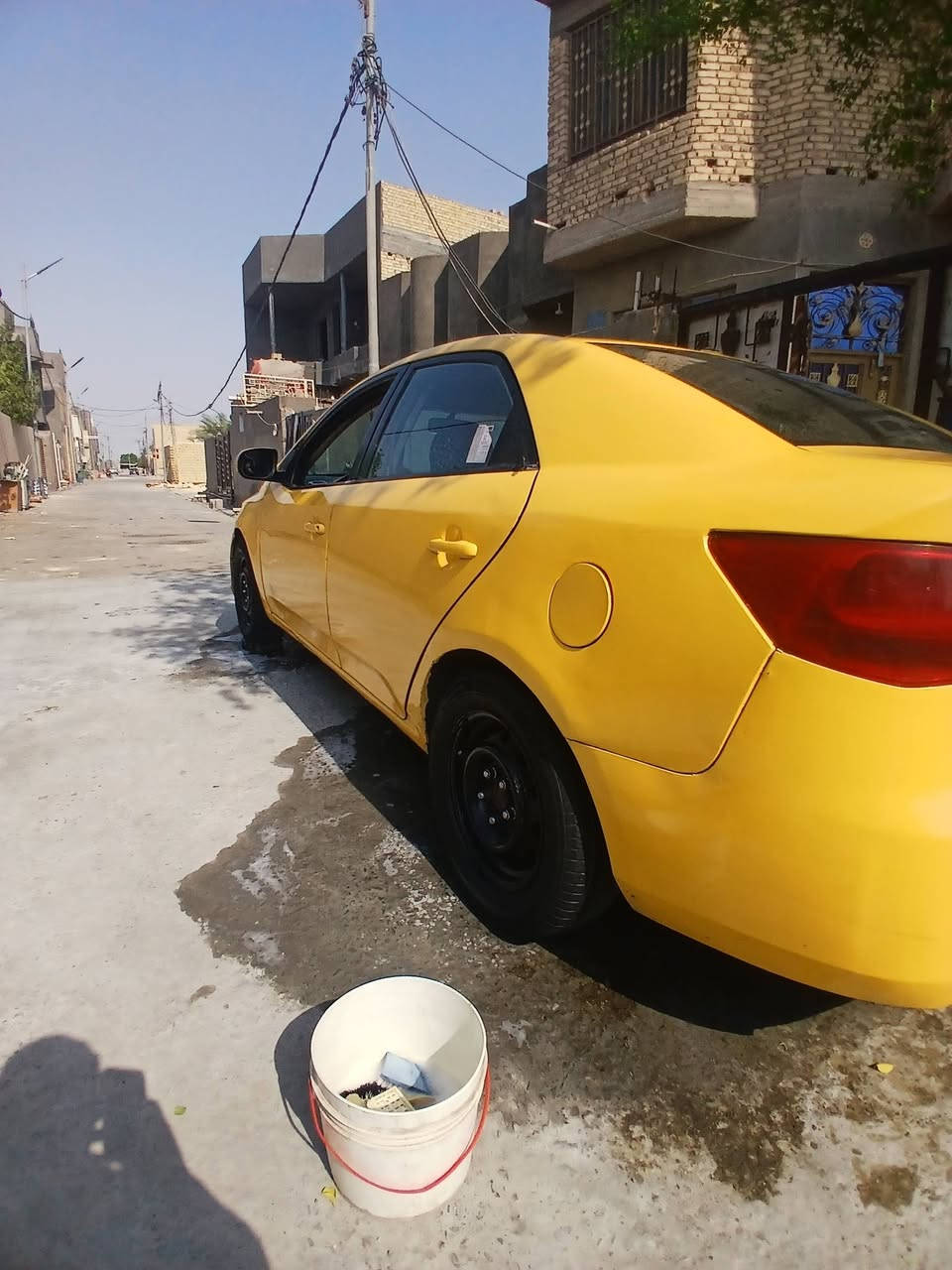 سلام عليكم كيه فورتي للبيع او مراوس  السياره وارد امريكي السياره بيه ضربه بل خلف ما عابره الضربه رقم السياره انبار السنويه 31 السياره بسمي   مداور ثاني يوم السياره هيئه غرامات مصفره  بيه تخم تاير جديد وحداديه جديده ومكان السياره بل سماوه مركز المدينه  السعر 70 وبيه مجال لاتصال والاستفسار على رقم الهاتف ((***********))
