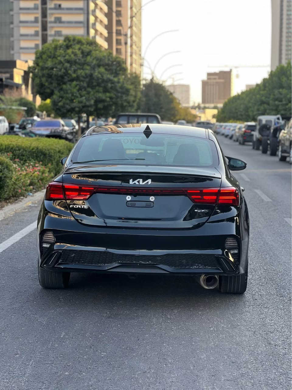 -کیا فۆرتی GT line  مواسەفات GT Line  مۆدێل 2024 سعری 135 وەرەقە 
مواسەفات  GT Line  :  شاشە  +سکان تحکم+خەتی جادە  + بەسمە  +  ڕادار + شغال مکینە ٢٠ + برێک ئاوتۆ هۆلد +
-رەنگی :ڕەش
-17هەزار مایل ڕۆشتوە 
-چاملغ سایەق پێشەوە + پشتەوە  -دەرگای سایەق بۆیاغە   
-ژمارە موبايل: ***********
-ژمارە موبايل: ***********
-ناونیشان:هەولێر أربيل, العراق
