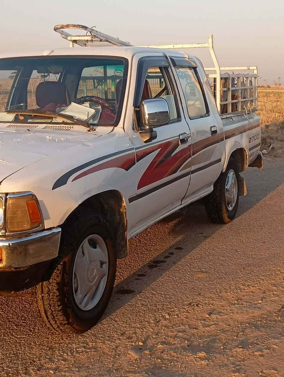 سلام عليكم
بيكم فاو موديل 2000
كير محرك اكسل شاصي كهربائيات مكفول 
تخم تاير جديد
رقم سليمانية 
السعر: 42 وبيه مجال 
مكاني ديالى جلولاء باهيزة
اللاستفسار اكثر ‏‪***********‬‏
