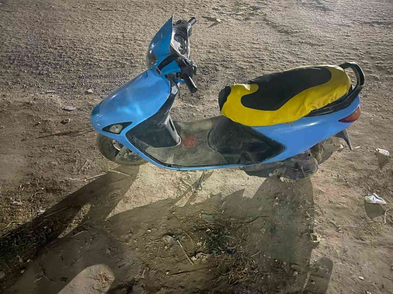 فراشه للبيع مفتوحه تجفيت جديد كفرات جدد
نقص سلف السعر 250 وبيها مجال مكانها بابل الهاشميه 
الهاتف ***********
