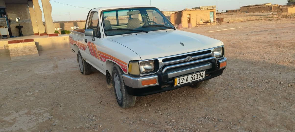 بكم موديل 93 كير محرك شاصي شرط البونيد وسقفيه بخ جماليه رقم نينوئ شرط التحويل صدر جديد اتصال على رقم *********** السعر 65 وبي مجال قليل
