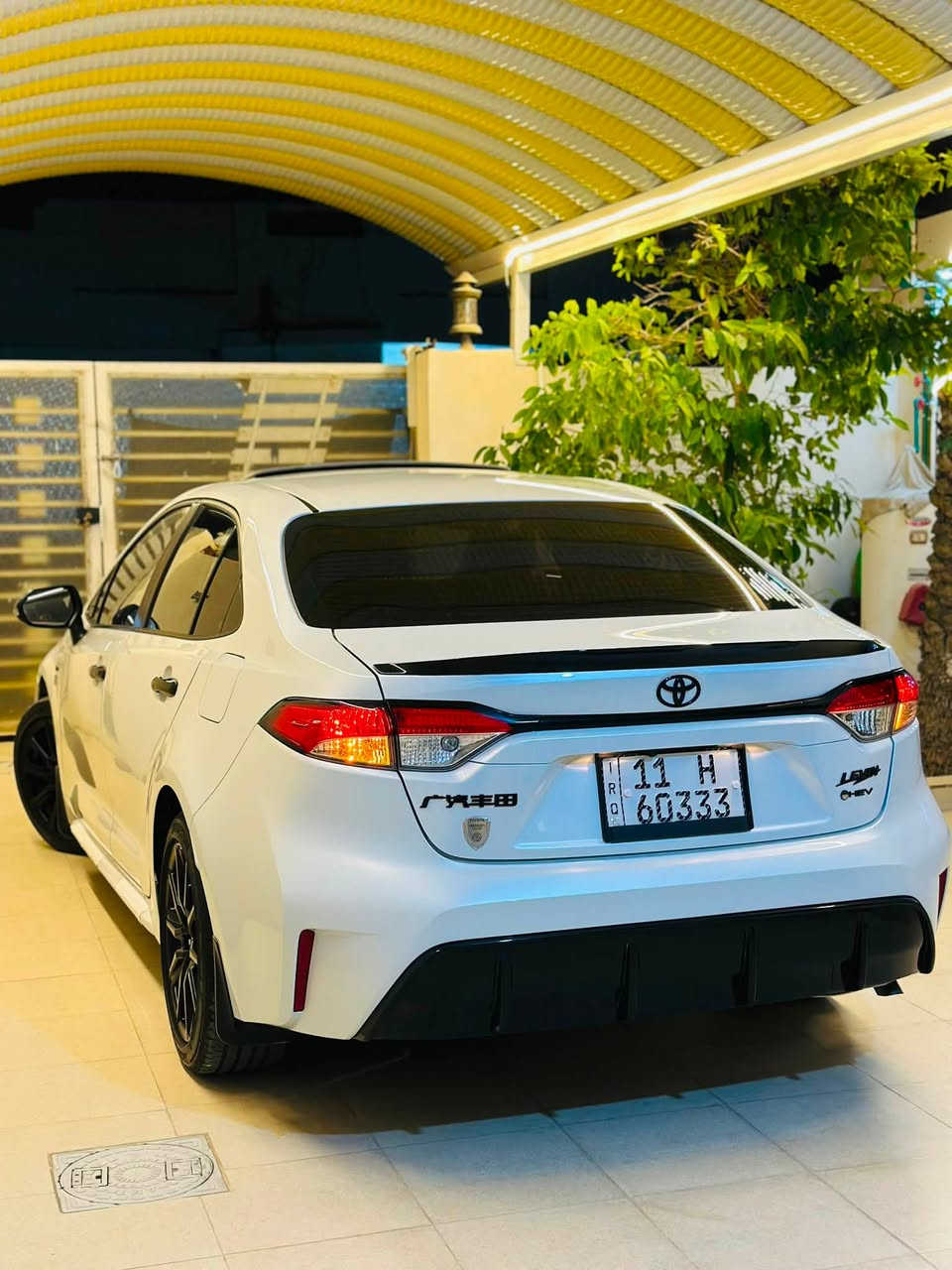 Toyota Corolla 2025
-------------------------------------
السلام عليكم 

#السعر : 166$ وبيه مجال بسيط 

‏

#رقم الهاتف : *********** 

#رقم السيارة : بغداد 

#مكان السيارة : واسط/العزيزية 

-------------------------------------

للبيع كورولا موديل 2025 هايبرد شكل لامريكي محرك 1800  ماشية 20 الف مواصفات S Black Edition فتحة داخل احمر رادارات توقف ذاتي قيادة ذاتية لايت led تحكمات ستيرن اوامر صوتية شاشة كشن كهربائي هاند بريك بصمة اوتو هولد لايت اوتو انظمة قيادة سيارة بوضع الشركة  كفاله عامة بدون صبغ وتبديل
