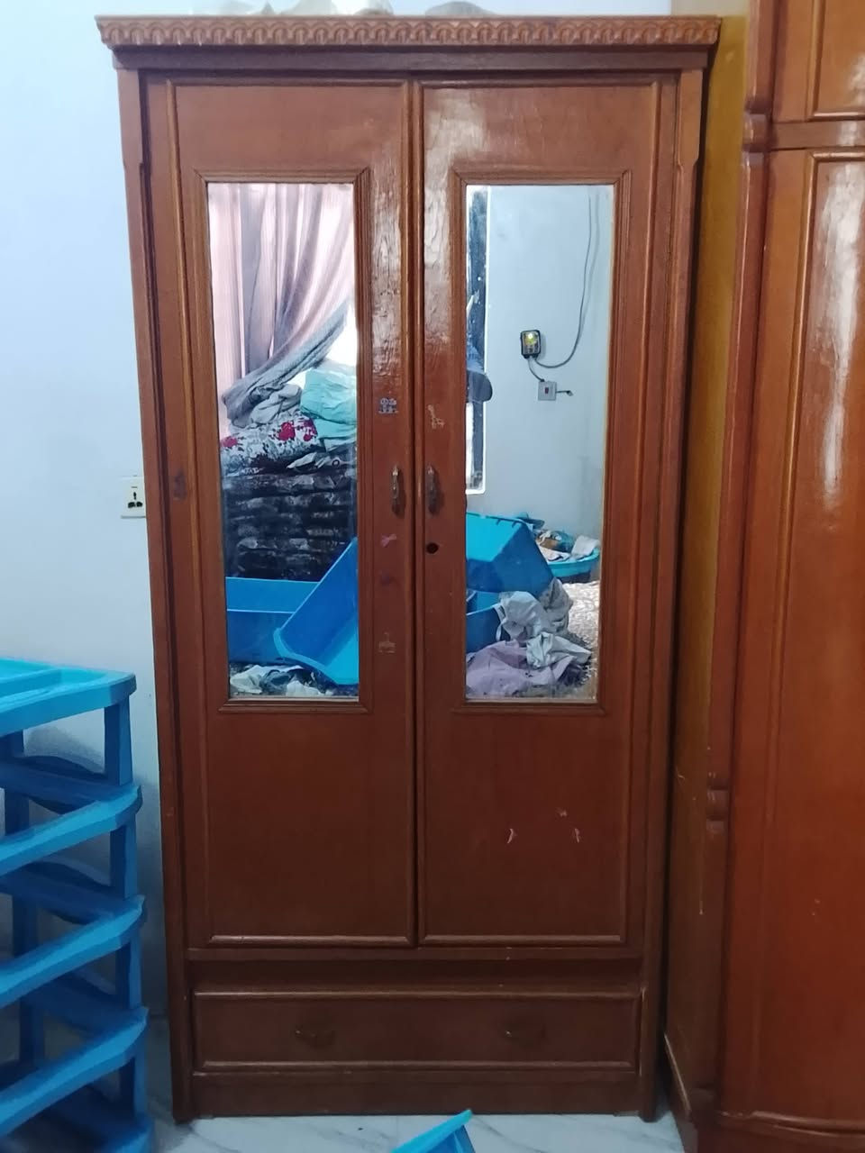غرفه اخشاب للبيع
سعرها 500
كاطون قرب جامع اسماء الله الحسنى
***********
