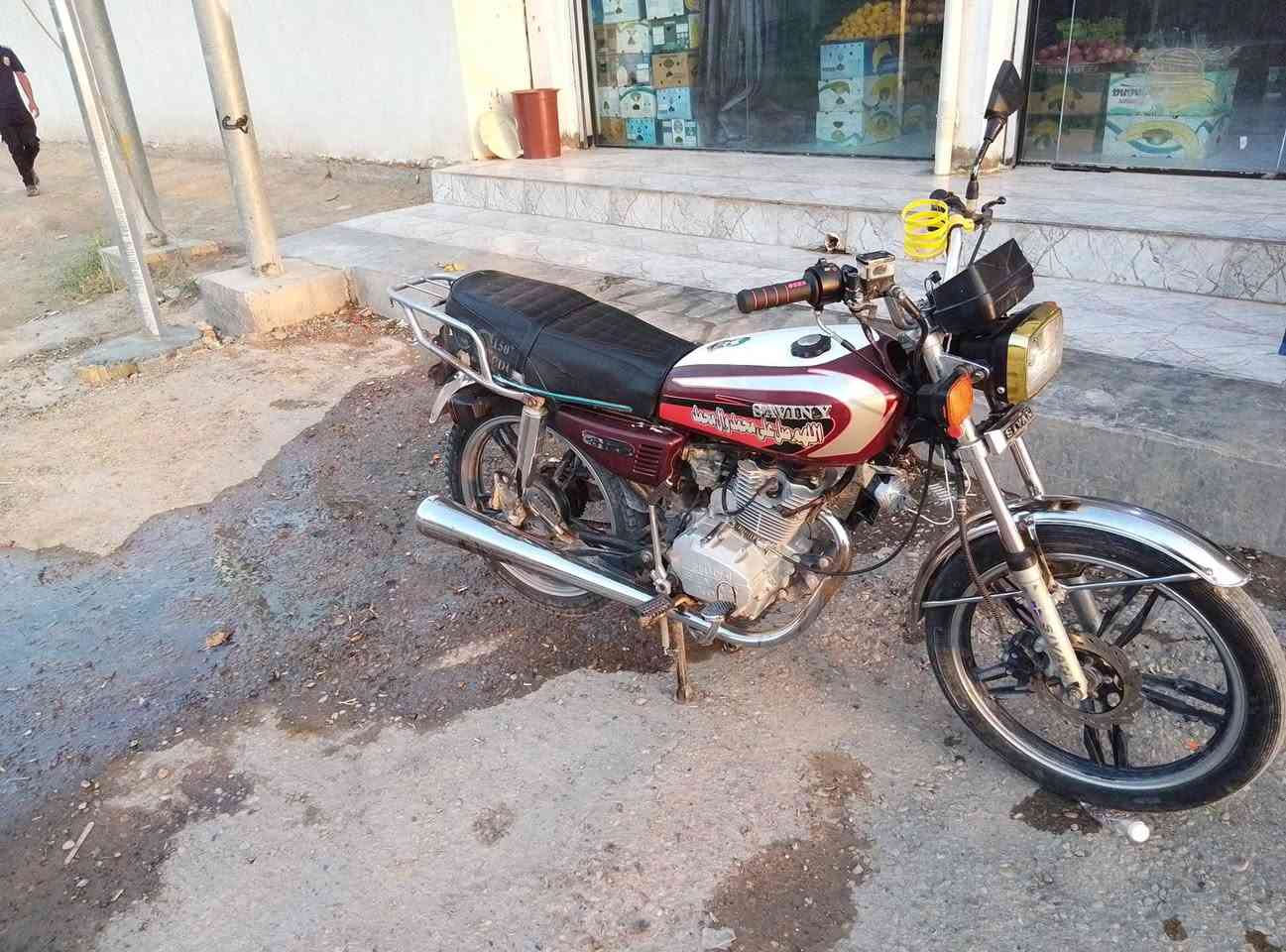 دراجه ايراني موديل 21 مكفولة من كلشي السعر 500 بي مجال
العنوان حي الشهداء ***********
