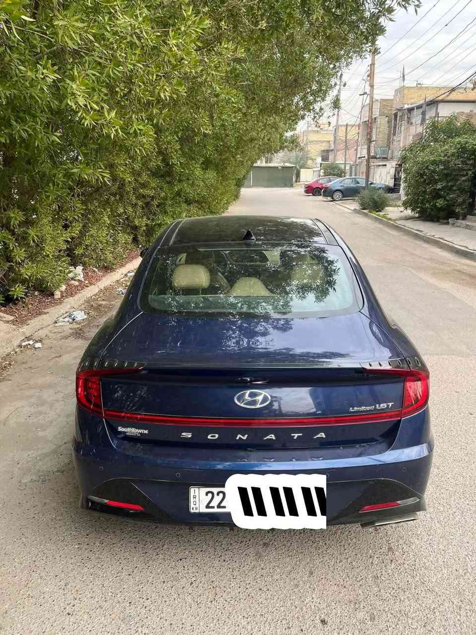 سوناتا وارد امريكي فول مواصفات لمتد
لون مميز 
موديل 2021 
ماشيه 80 ميل وليس كيلو متر 
كير محرك مكفولات 
*انارة ترحيبيه 

*تشغيل عن بعد

*تحريك بالريموت

*شحن لاسلكي

*اوتو هولد

*هاند بريك بصمه

*توقف ذكي خلفي امامي

*رادار 

* شفتات ستيرن

*كشنات تدفئة وتبريد

* ستيرن هيتر

*داتا شو عرض السرعه على الزجاج الامامي

*فتح صندوق ذكي يفتح عند الاقتراب

* قيادة اليه

*تثبيت المسار 

*5كامرات 360 درجه

*سقف بانوراما 

*انارة داخليه محيطه 64 لون تتغير من شاشه السيارة 

سماعات بوس 12 سماعه

بيها بعد مواصفات هواي ماذكرتها جنايها يعرف تفاصيلها اكثر 

*********** واتساب او اتصال ع سيم كارت 

 السعر 172وبيها مجال
مكاني بغداد السياره ب اسمي تحويل مباشر 
رقم الشاصي بل صور موجود
