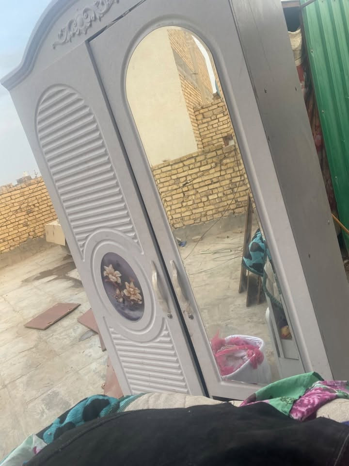 ع سطح لان اريد نشيل بسعر مناسب كلش ***********
