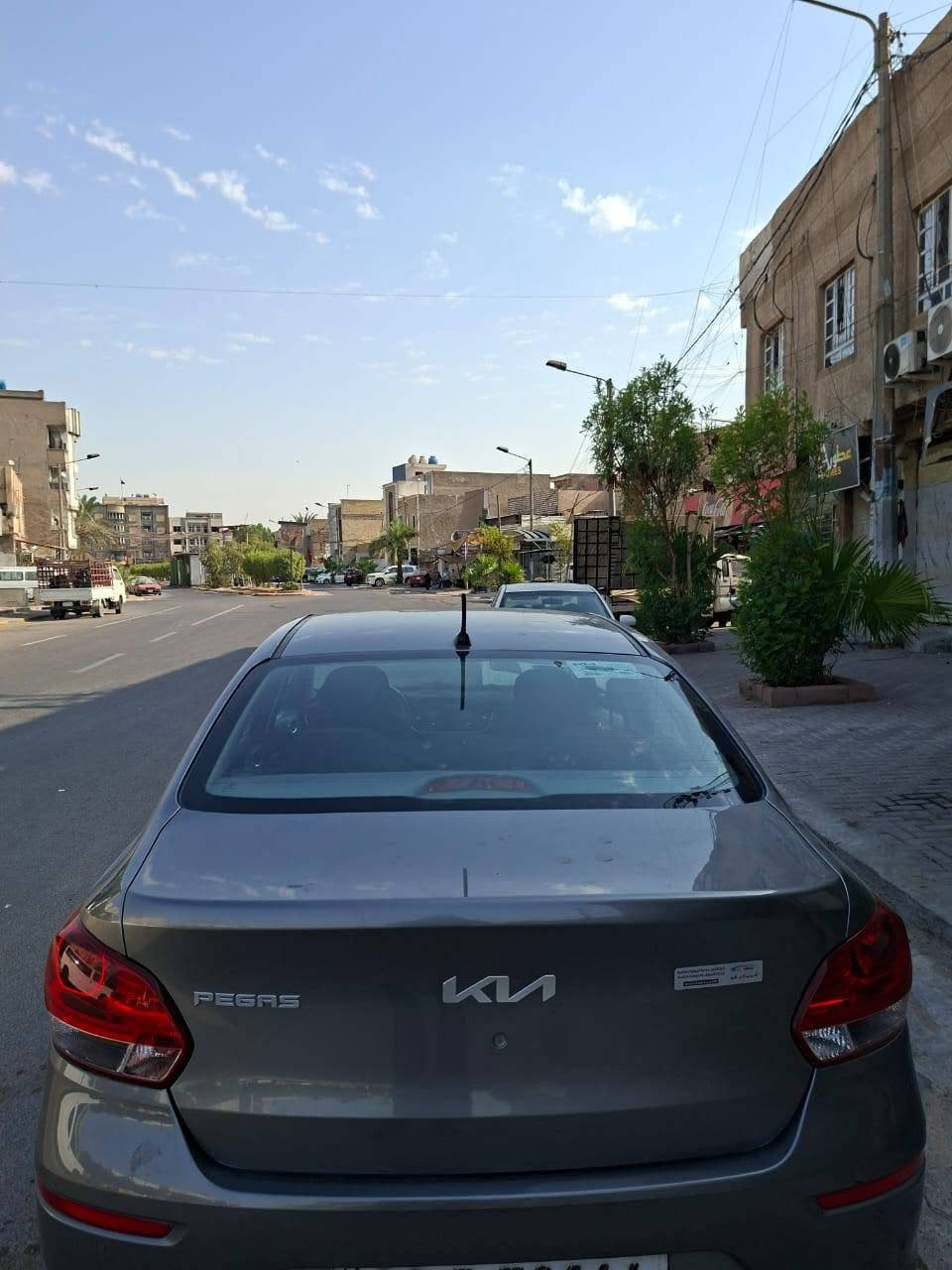 السلام عليكم
كيا بيجاس ام الضمان مال شركة كيا/ متلكه هيجي نظافه
محرك 1400
ماشيه 33000 قابل للزياده
ضمانه 5 سنين او 100 الف كيلو
موديل 25 
حره بأسمي تحويل مباشر 
سياره مكفوله وكامله مبيه نقص 
ارضيات ودوشمه 
ماكو غرامات عليه
سنويه ل 2030
رقم انكليزي 
مواصفاته المعروفه مال الوكاله 
تحكمات ستيرن /بلوتث /حساس خلفي /كروز 
دسكات امامي خلفي 
كله بانزين محسن
 متوفر واتساب ***********
125 السعر
