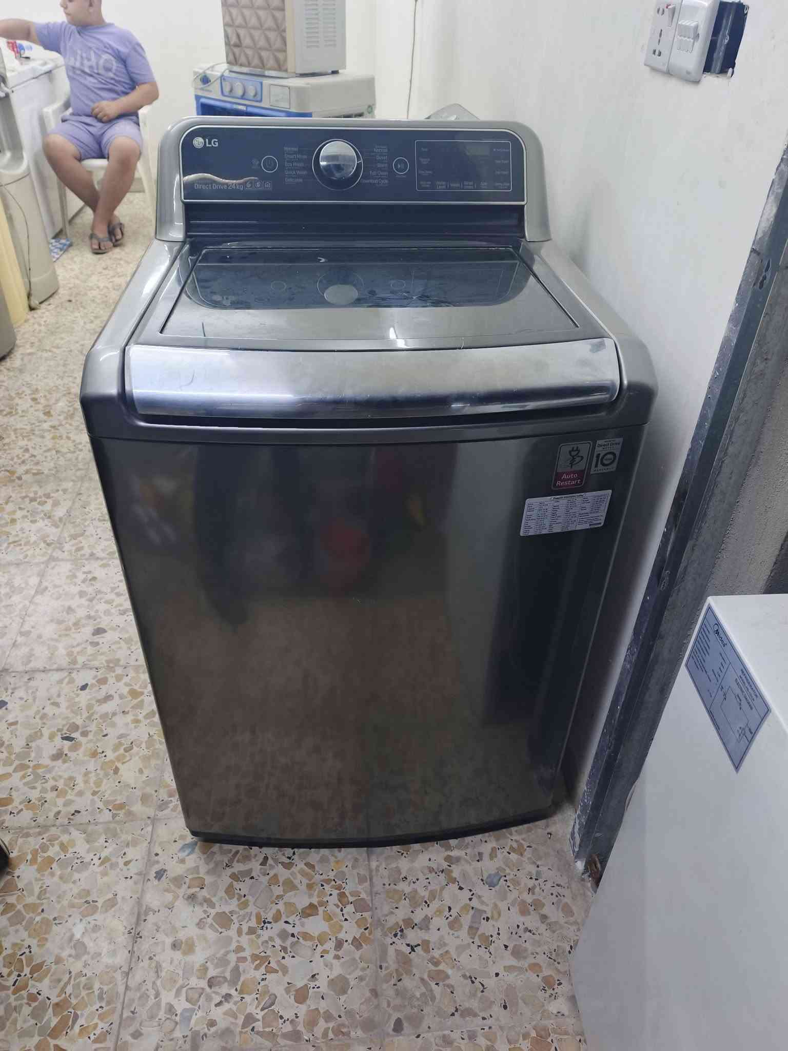 سلام عليكم غراض مستعمله كلش نضيفه
ثلاجات + غسالات عاديه وفول اوتمامتيك + برادات
ثلاجه بيكو 200
ثلاجه وادي 160
ثلاجه بيكو 12 قدم 160
غسالات  75
غسالة فول اوتمامتيك 125
برادات 60
العنوان ... الزعفرانيه شارع المعهد مكتبة تاج المعارك 
رقم الهاتف..... ***********
