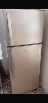 ثلاجة • جديدة • نظيفة