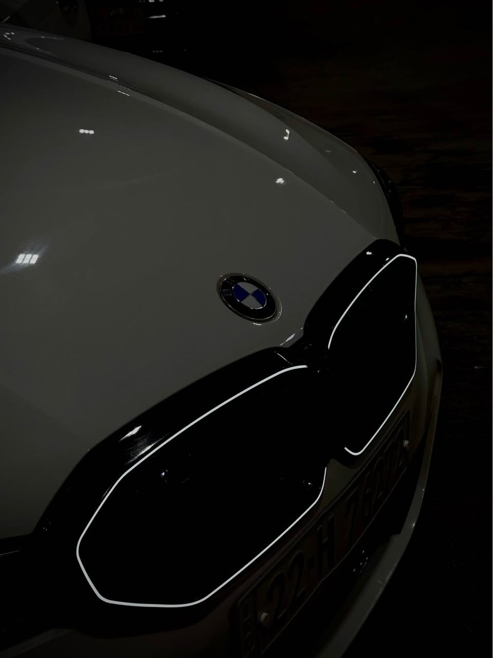 Bmw 330i Xdrive M package (233$)
2020 
فول فول مواسەفات (داتاشۆ - ٥ کامێرا - سلایت - رادار - ئێم پاکێجی بیلادی- ناو قەیسی )
چوار پارچەی سایەقی بۆیاغە بەبێ ناوگرتن 
ئێرباگ تەنها شان و کوشین 
پێش و پشت کەپس دەعامیەکانیشی بیلادیە 
٧٨ هەزار کیلۆمەتر رۆیشتووە 
تەقە و رەقە گێر مەکینە ئەکسل دەبل ئەکسل تەحویل هەمووی بەشەرت 
***********
هەولێر أربيل, العراق
