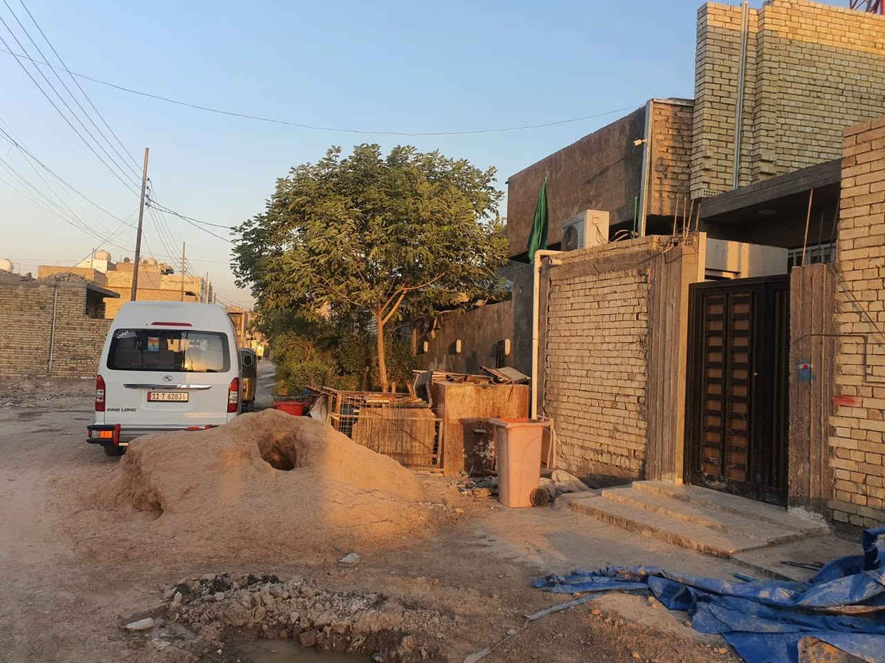 🏡 فرصة استثمارية ممتازه قطعة أرض زراعية للبيع

للبيع قطعة أرض زراعية بمساحة 100 متر مربع (سند 25 زراعي رسمي - مكاتبة مع صاحب الدوانم الرسمي).

📌 تفاصيل الأبعاد والموقع:

المساحة: 100 متر مربع.

الواجهة: 5.75 متر.

النزال: 17.5 متر.

السعر = ٢٧ مليون فقط  

الموقع:  بغداد : الرصافة / العبيدي / الشارع المقابل لجامع العبيدي / شارع معامل الطحين 
موقع ممتاز وقريب جداً من الشارع الرئيسي.

⚖️ الأوراق: سند  زراعي رسمي مضمون مكاتبة مباشرة مع المالك.

📞 للإستفسار والتواصل واتس اب متوفر : *********** ابو احمد
