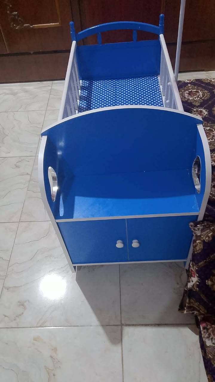 سرير اطفال • بعده جديد