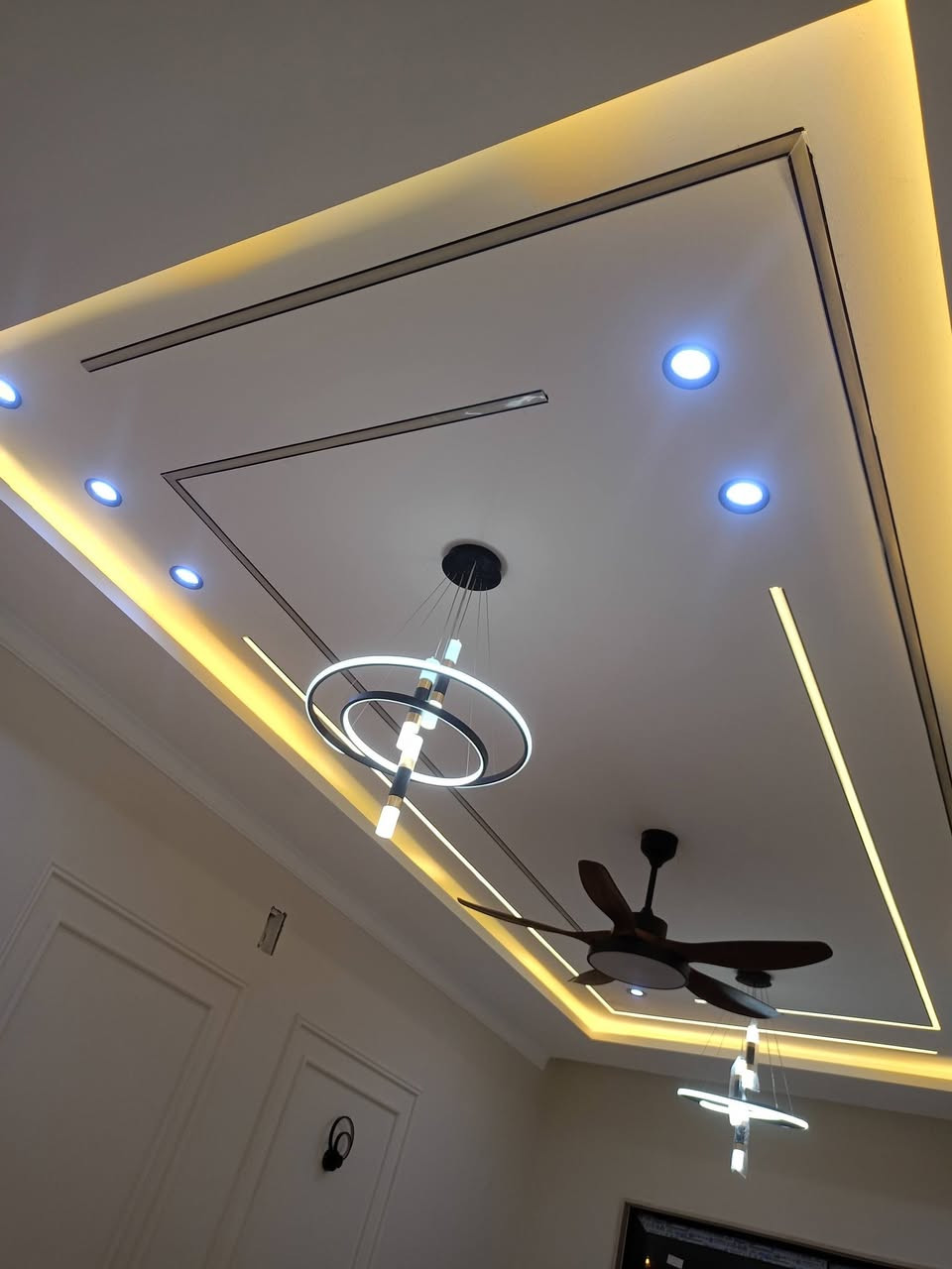 بعض اعمالنا المستمرة.......
اصباغ جزيرة 

للاستفسار اتواصل
مع الارقام
***********
***********
