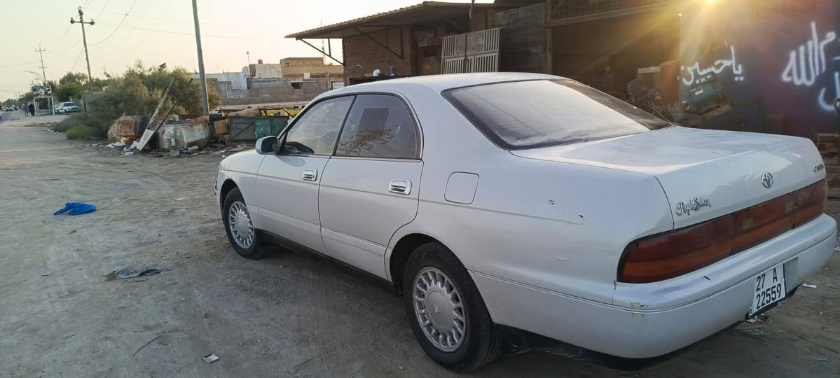 بطه موديل 1993 متصل سياره كفاله عامه  من الضربه والصبغ تبريد شغال مكينه 2500 ديلكو قبق اسود كير ومكينه جديدات حداديه جديده تخم تاير جديد السياره مابيه نقص السعر 65 وبيه مجال العنوان ذي قار الشطرة

الرقم 
***********
